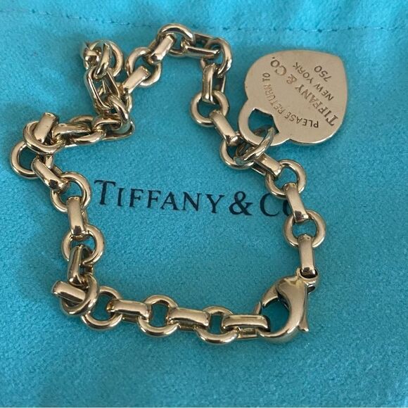 Tiffany & Co. 18K Return To Tiffany Heart Tag Bracelet 19g w/ Case, Box, Dustbag - Picture 6 of 14